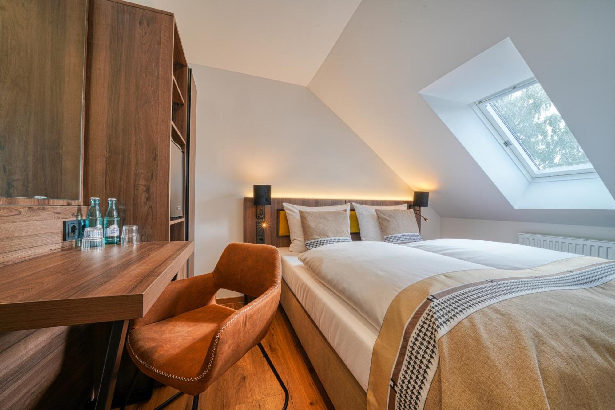 Zentrum Hotel Stade Exteriör bild