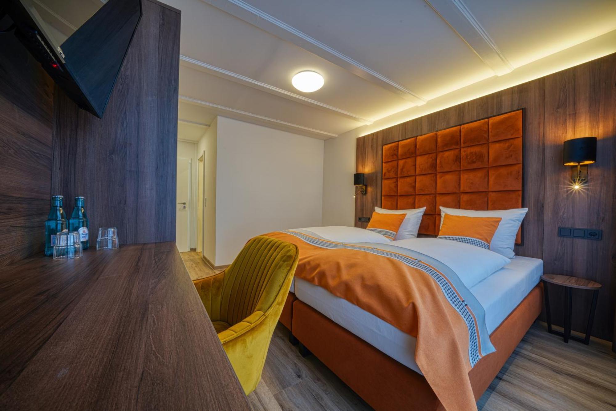 Zentrum Hotel Stade Exteriör bild